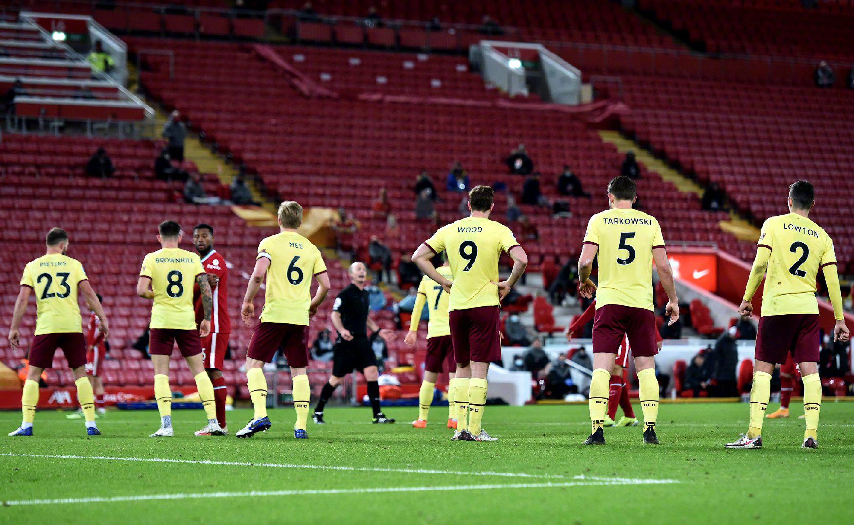 这起事件给 这起事件给